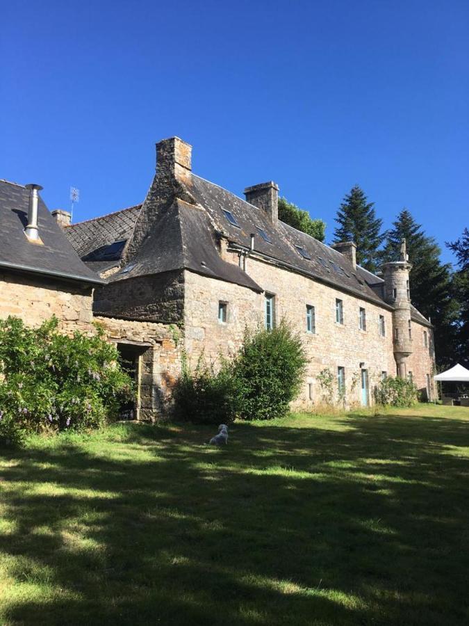 Manoir De Botcol Bed & Breakfast Saint-Nicolas-du-Pelem Luaran gambar